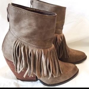 Very Volatile Fringe Booties 7.5